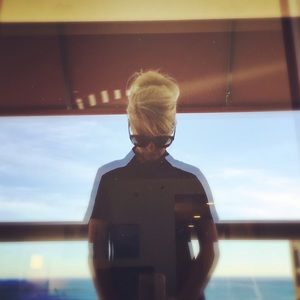 Meet your Posher, Teresa