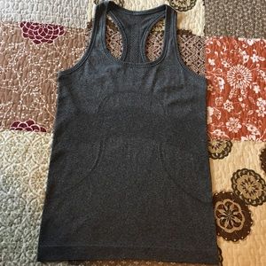Lulu light weight, grey tank