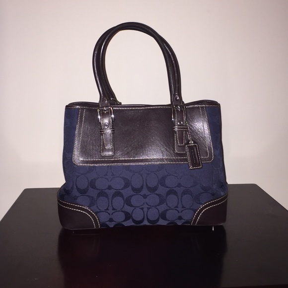 Coach Signature Small Tote Handbag