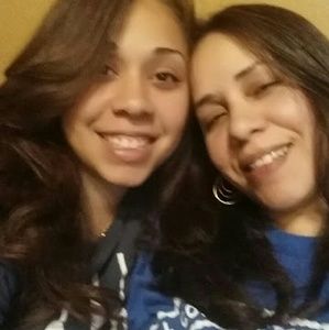 Meet your Posher, Aida