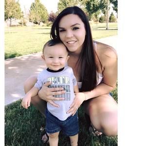 Meet your Posher, Angela