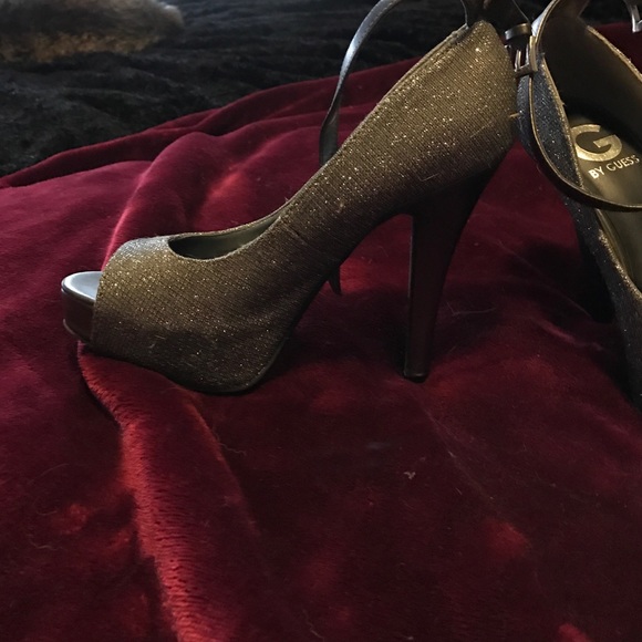 Shoes - Picture 3 of 3