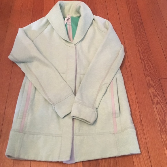 Lululemon mint green shawl sweatshirt