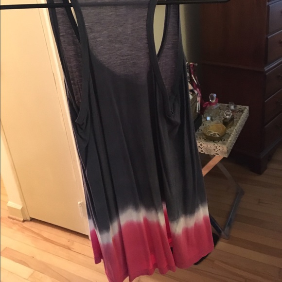 Splendid Tank - Picture 2 of 3