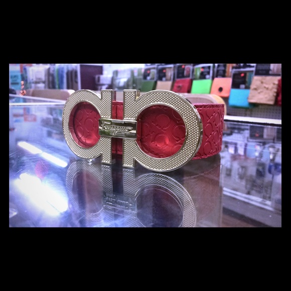 Farragamo belt