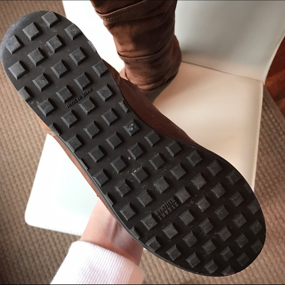 Stuart Weitzman brown boots - Picture 2 of 8