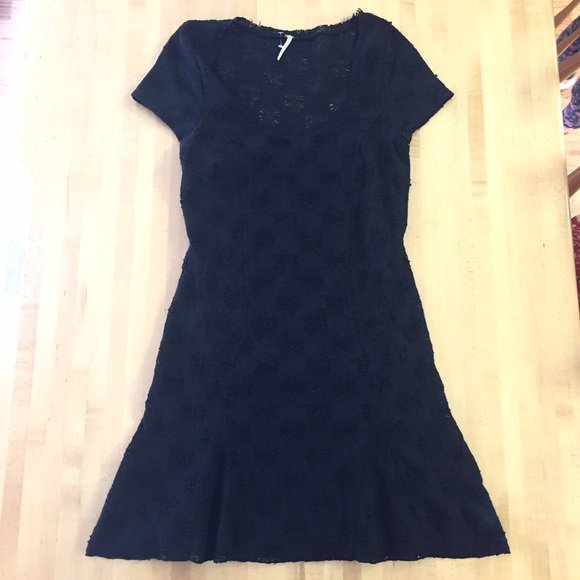 Sold!Free People Black Daisy Godet Dress - Picture 4 of 4