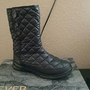 thermoball button up boots