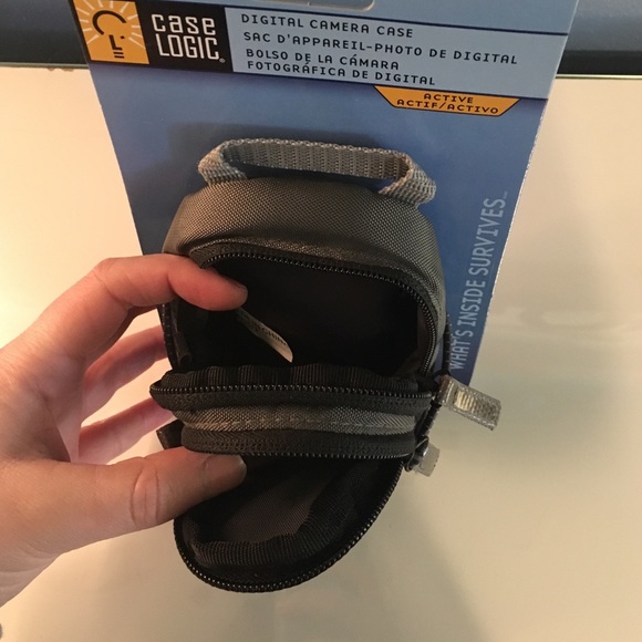 Case Logic Camera Case - Picture 2 of 4