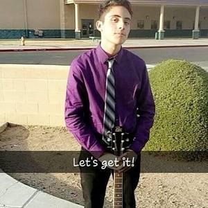 Meet your Posher, Jorge antonio