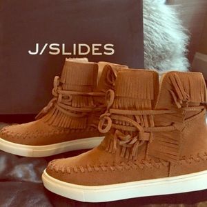 J Slides