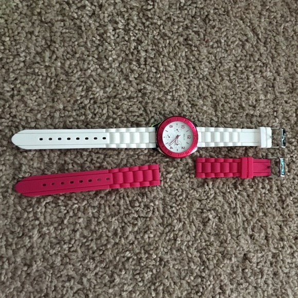 Interchangeable Relic watch!