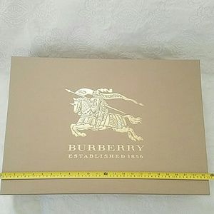 Burberry Prorsum Extra Large Box for coat