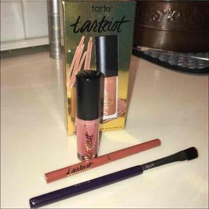 Tarte matte lip set