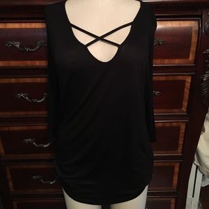 Crossfront Shirttail 3/4sleeve by MUDD