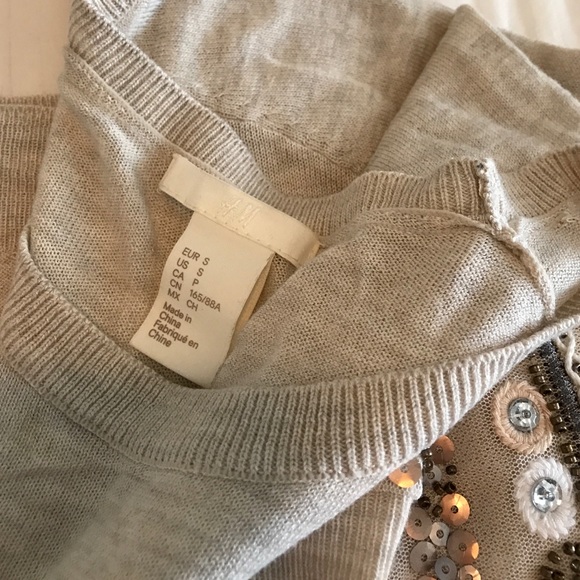 H&M Knit Sweater Sequence Sleeve... - Picture 3 of 4
