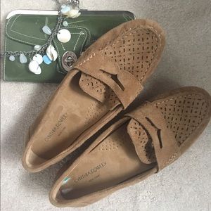 SALE CYNTHIA ROWLEY SUEDE LOAFERS