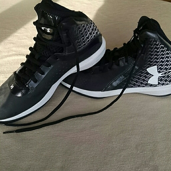 Under Armour Basketball shoes
