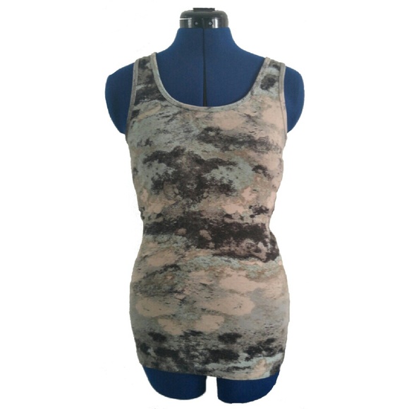 Paint Splatter Pattern Tank Top - Picture 3 of 3