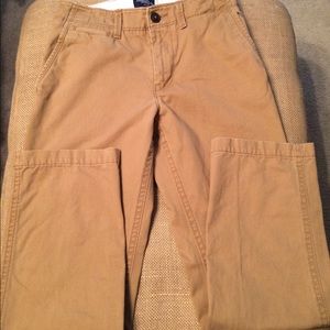 Great Pair of AE Khakis!