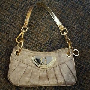 Guess wristlet
