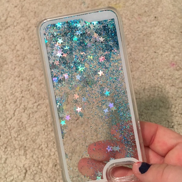 Water case - Picture 2 of 3