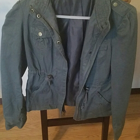 Jacket - Picture 2 of 3