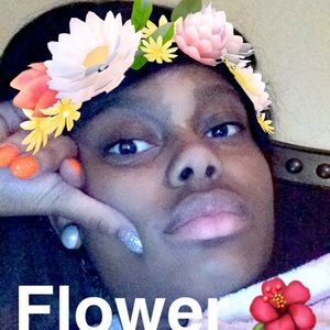 Meet your Posher, Deveani