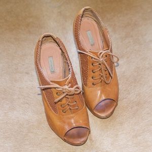 Faux leather lace up wedges