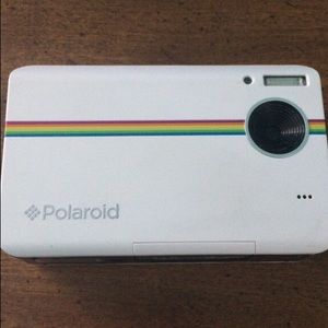 Polaroid