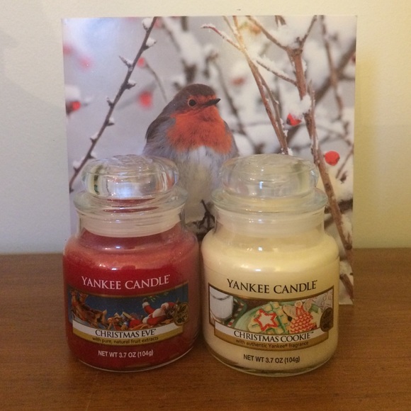 2 Yankee Candles