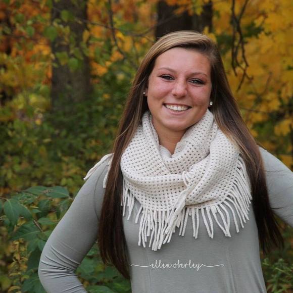 Meet your Posher, Brianna