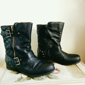 Black Biker Boots