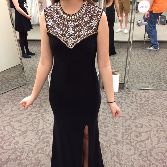Prom dress worn once last year. Size 6