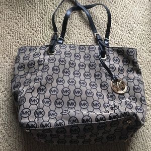 Michael Kors purse