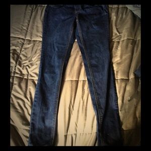 Jessica Simpson maternity jeans