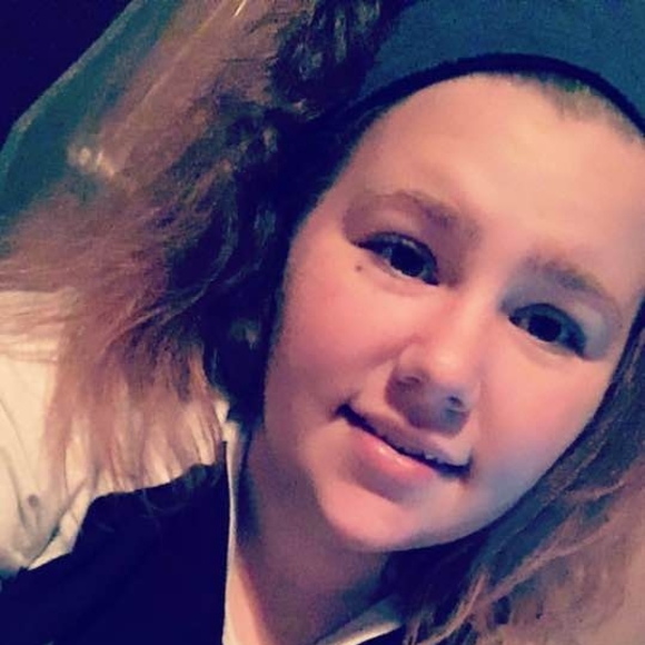 Meet your Posher, Clarissa - Picture 1 of 1