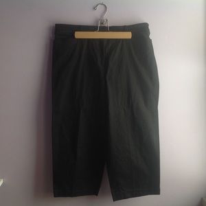 Black Dress Capris