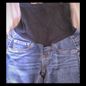 Jessica Simpson maternity jeans