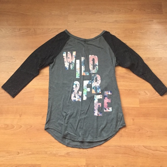 Graphic baseball tee