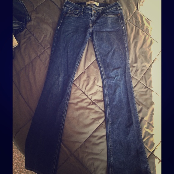 Hollister jeans