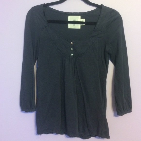 3/4 sleeve shirt