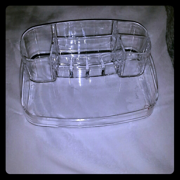 Clear makeup organizer