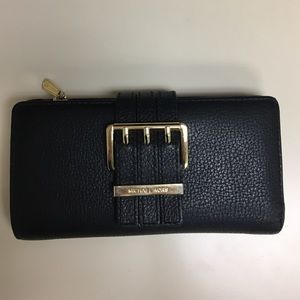Michael Kors Black Leather Wallet.