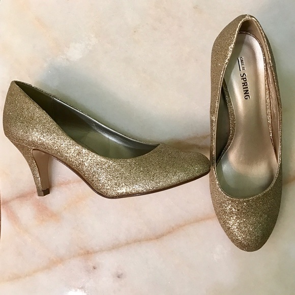 Golden glitter heels