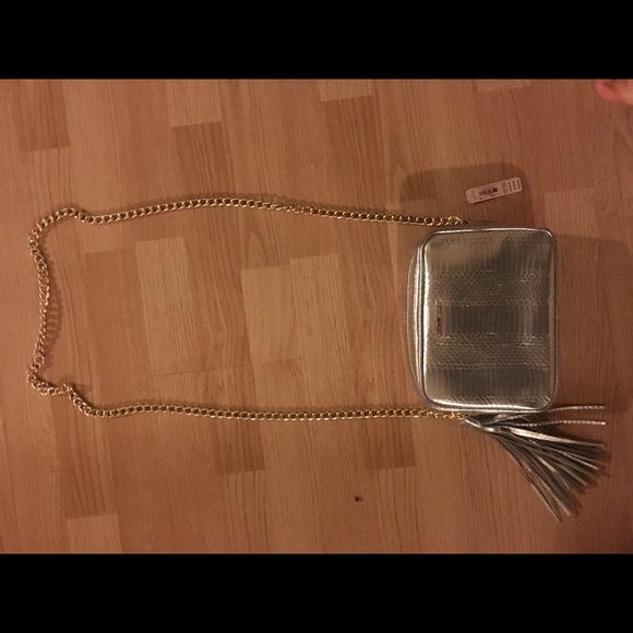 brand new vs cross body!!