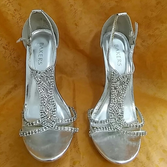 High heel sandal