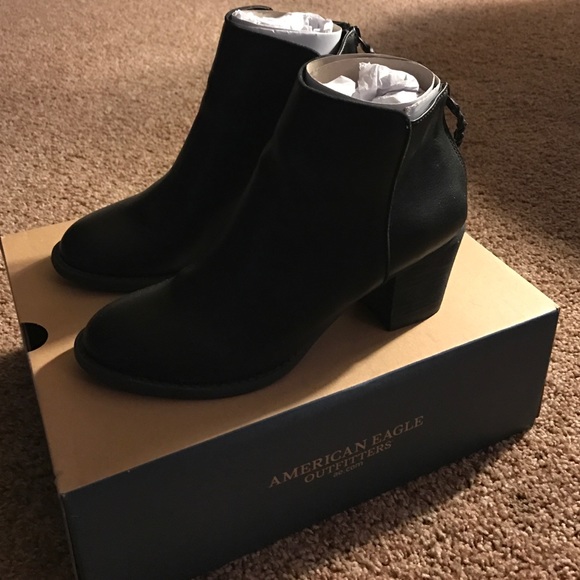 Zip Back Bootie