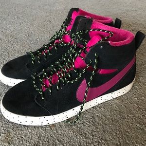 Nike High Top Women's Size 7