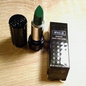 NEW kat von d studded kiss lipstick plan 9